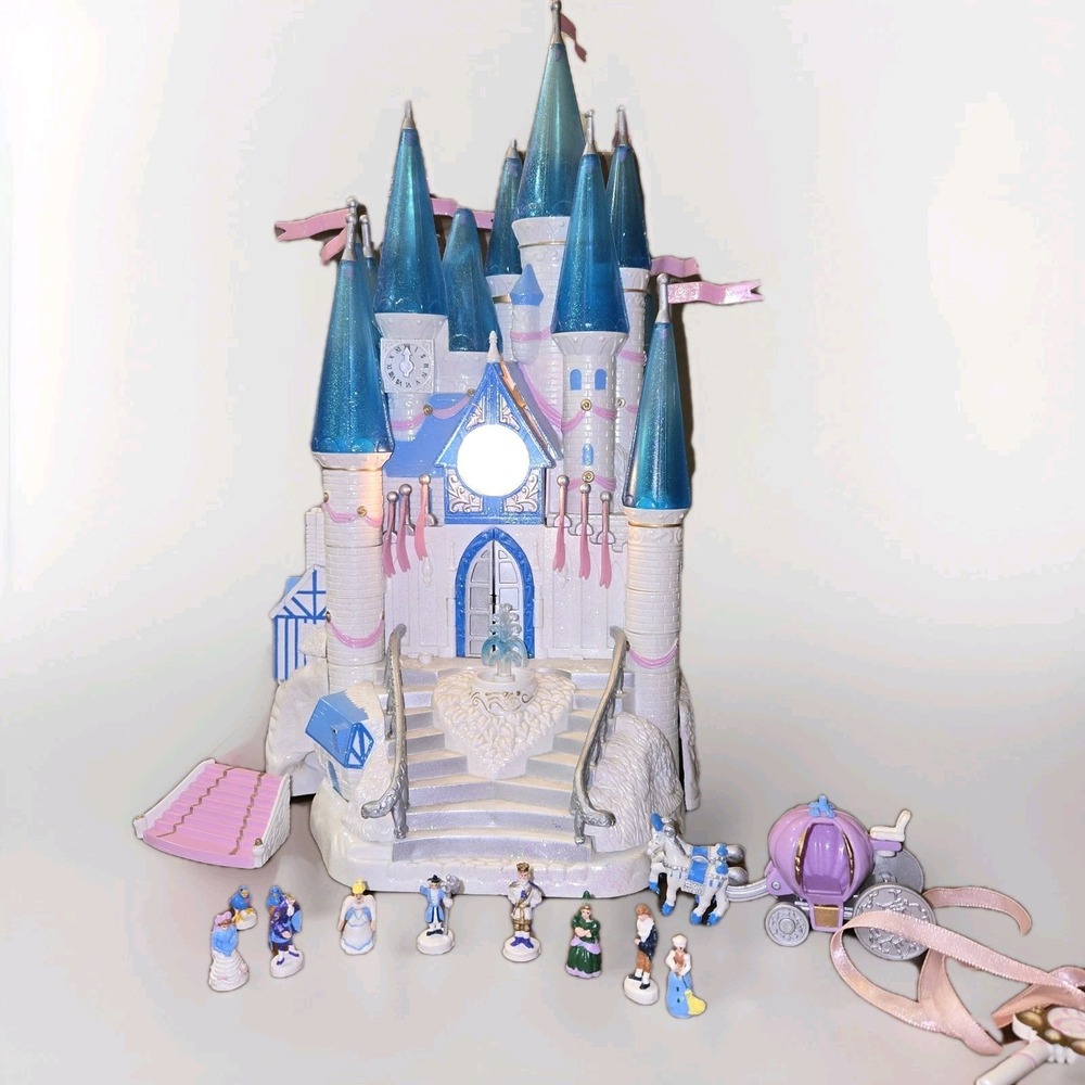 Vintage 1996 Polly Pocket Trendmasters CINDERELLA CASTLE Playset 10 Figures